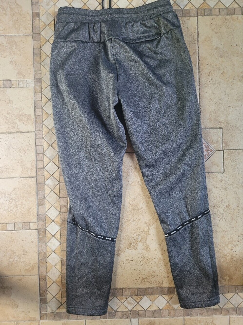 Hurley Men's Heather Gray Athletic Joggers - Picture 4 of 5